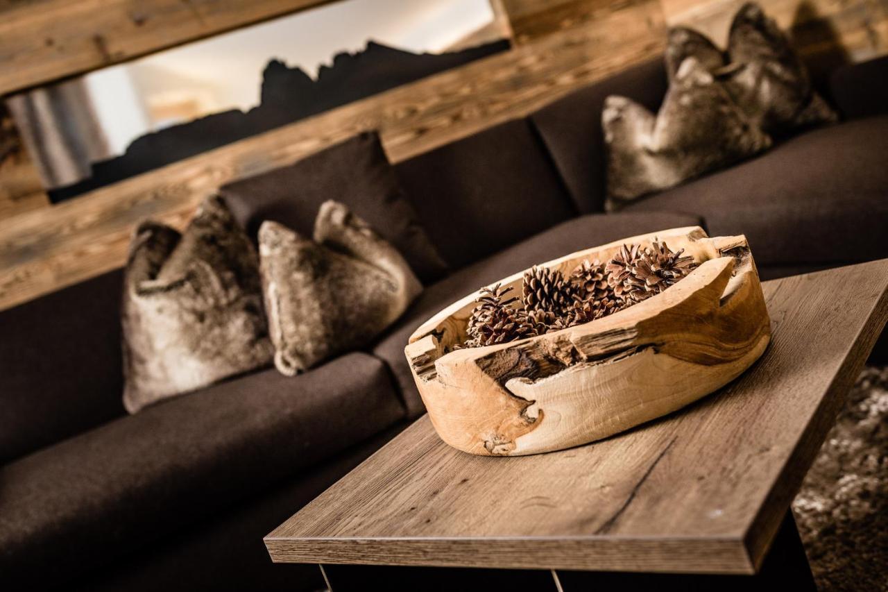 Apartments Villa Gardena - Gardenahotels Σέλβα ντι Βαλ Γκαρντένα Εξωτερικό φωτογραφία