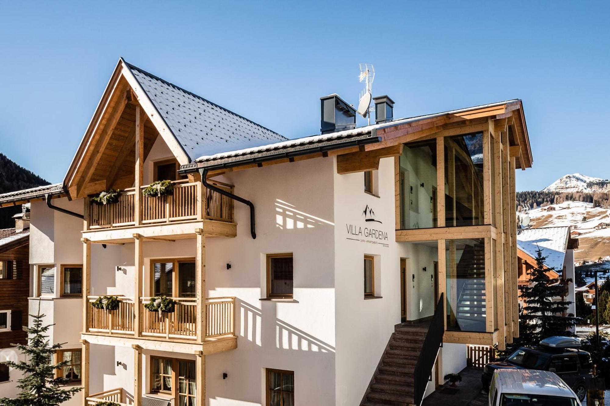Apartments Villa Gardena - Gardenahotels Σέλβα ντι Βαλ Γκαρντένα Εξωτερικό φωτογραφία